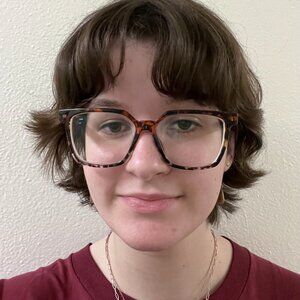 Meet your Posher, Riley